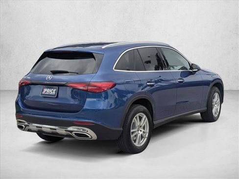 Used 2023 Mercedes-Benz GLC 300 GLC 300 image 5