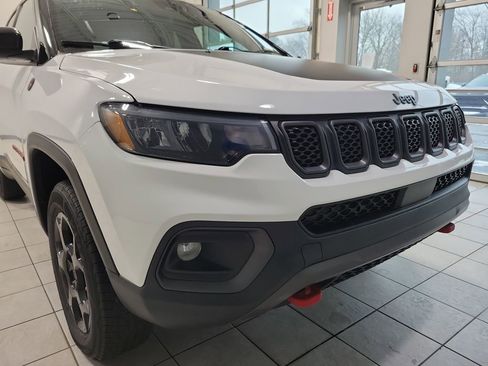 Used 2023 Jeep Compass Trailhawk w/ Trailhawk Convenience Group image 32