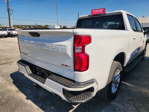 Used 2022 Chevrolet Silverado 1500 RST image 5