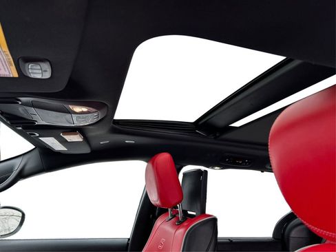 Used 2020 Chrysler Pacifica Limited w/ Quick Order Package 27H Red S image 25