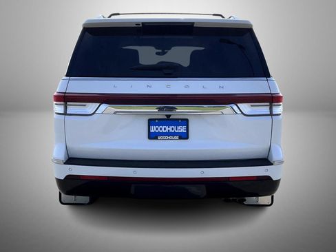 Certified 2023 Lincoln Navigator Reserve AWD/4WD image 6