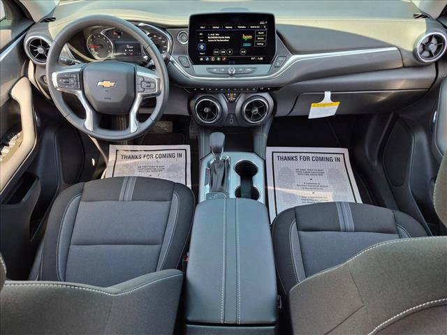 New 2026 Chevrolet Blazer LT w/ LPO, Black Grille Bar Package FWD image 13