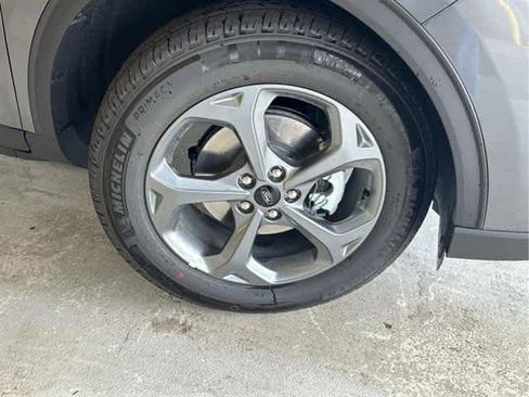 New 2025 Ford Escape ST-Line w/ Cold Weather Package image 40