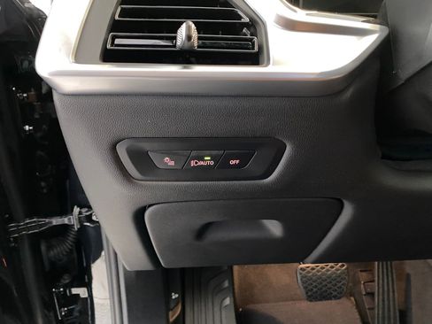 New 2026 BMW X5 xDrive40i w/ Climate Comfort Package image 24