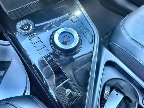 Certified 2024 Kia Niro Wind image 14