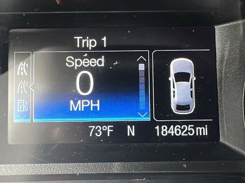 Used 2016 Ford Edge SE w/ Cargo Accessory Package image 16