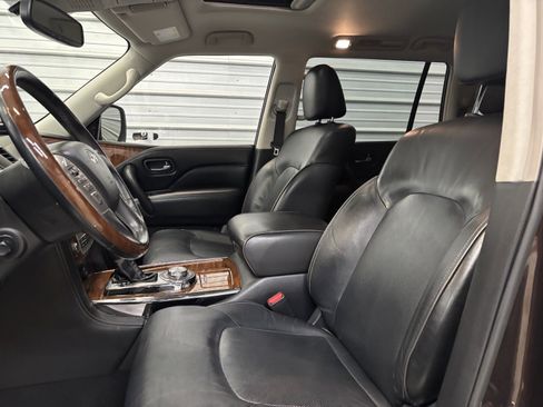 Used 2019 INFINITI QX80 Luxe w/ Proassist Package image 7