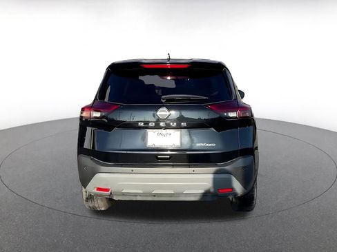 Used 2023 Nissan Rogue SV image 12