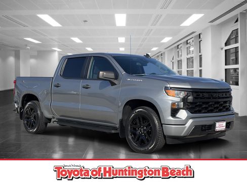 Used 2023 Chevrolet Silverado 1500 Custom RWD image 1