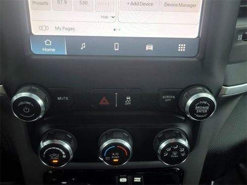 Used 2024 RAM 2500 Big Horn image 28