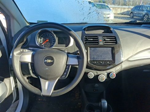 Used 2015 Chevrolet Spark LT image 11