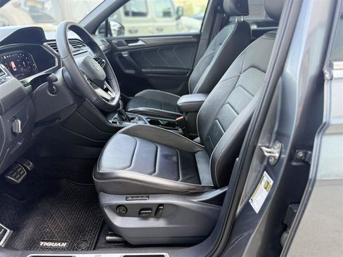 Used 2022 Volkswagen Tiguan SEL R-Line AWD/4WD image 23