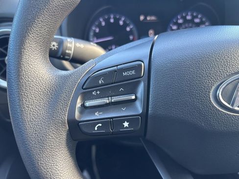 Used 2022 Hyundai Kona SE w/ Cargo Package image 14