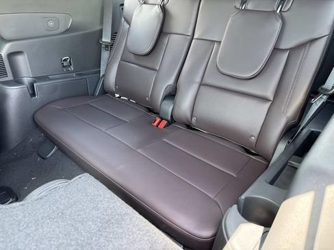 New 2026 Ford Explorer Platinum RWD image 25