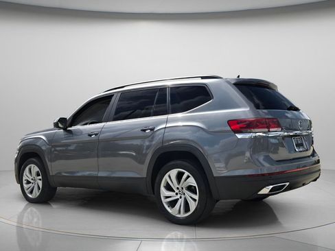 Certified 2022 Volkswagen Atlas SE FWD image 5