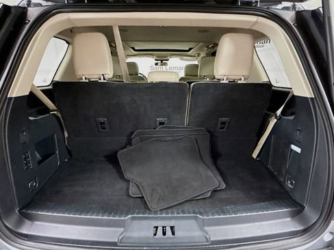 Used 2023 Ford Expedition Limited image 28