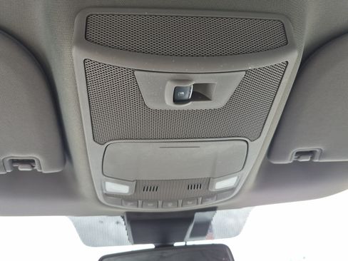 Used 2019 Ford F150 XLT w/ Equipment Group 302A Luxury AWD/4WD image 39