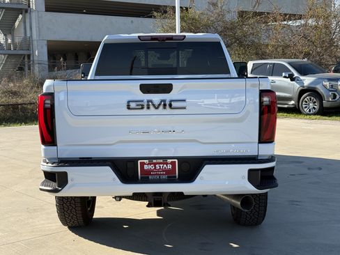 New 2026 GMC Sierra 2500 Denali Ultimate image 6
