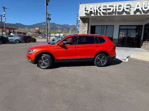 Used 2018 Volkswagen Tiguan SEL image 5
