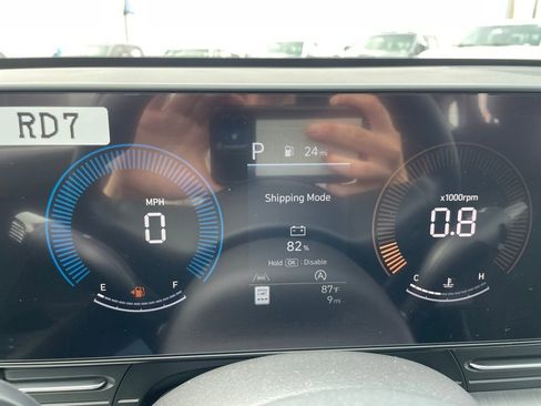 New 2026 Hyundai Kona SE image 11