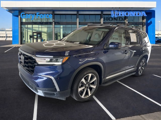 Used 2024 Honda Pilot Elite image 4