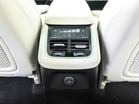 Used 2026 Volvo XC90 T8 Ultra w/ Protection Package Premier AWD/4WD image 21