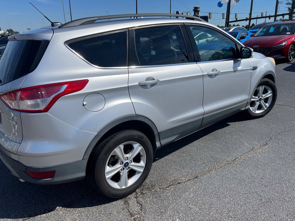 Used 2014 Ford Escape SE w/ Equipment Group 201A FWD image 5