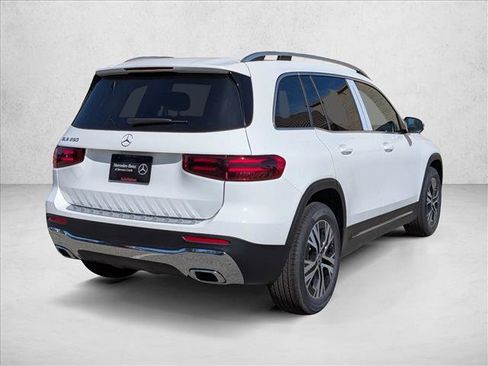 Certified 2026 Mercedes-Benz GLB 250 image 5