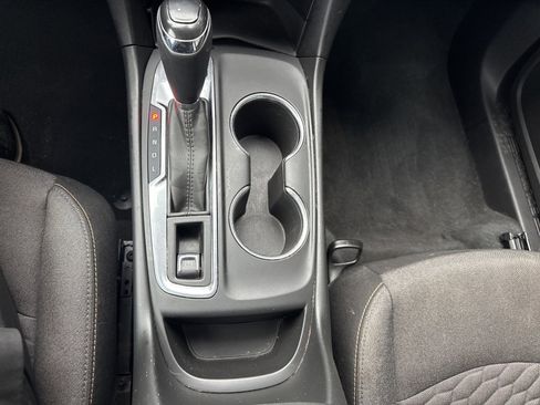 Used 2018 Chevrolet Equinox LT image 26