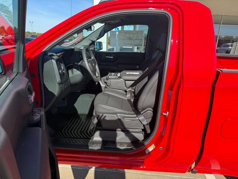 New 2026 Chevrolet Silverado 1500 W/T image 4