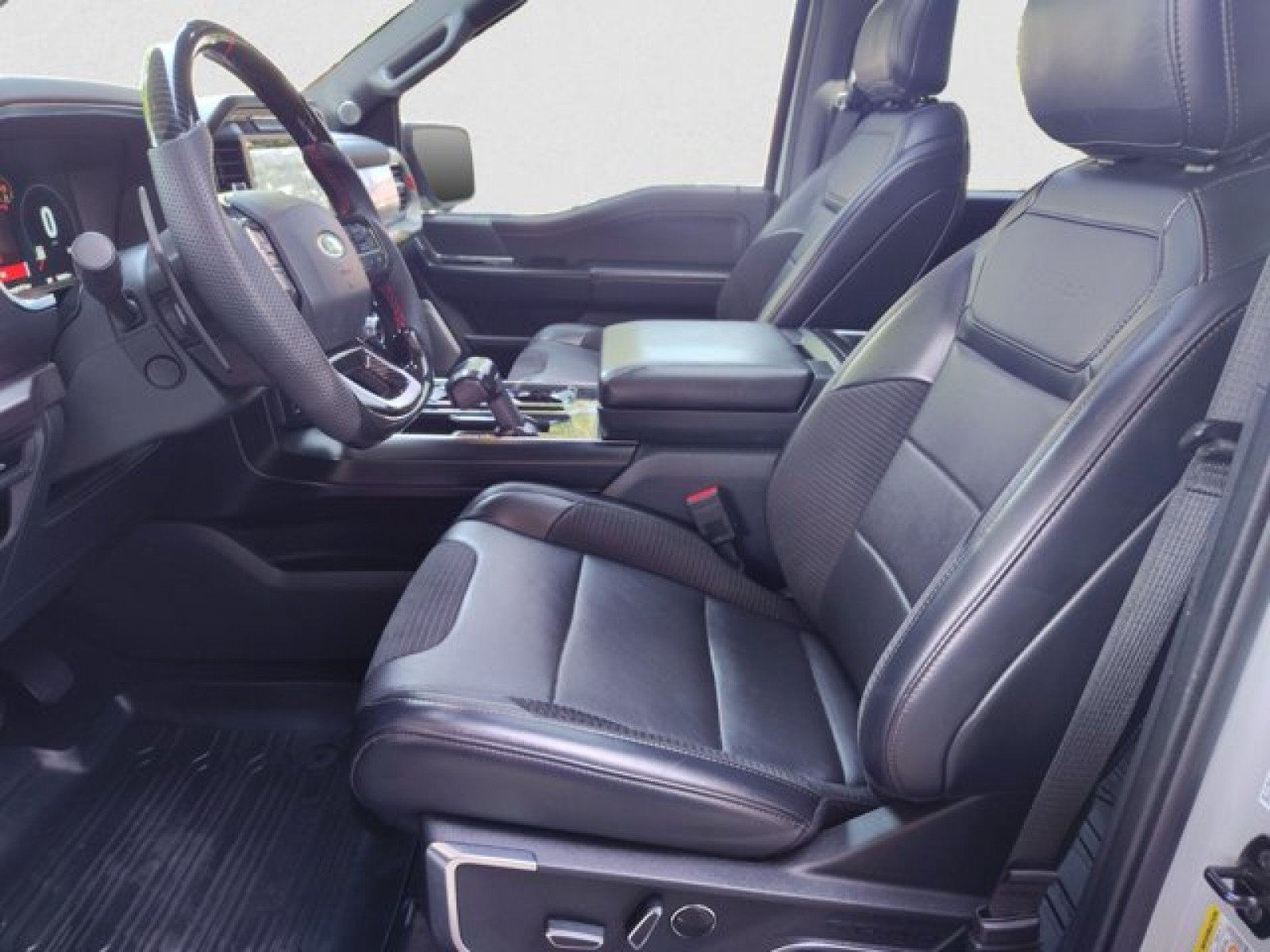 Used 2023 Ford F150 Raptor AWD/4WD image 9