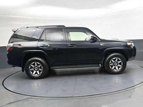 Used 2021 Toyota 4Runner TRD Off-Road AWD/4WD image 3