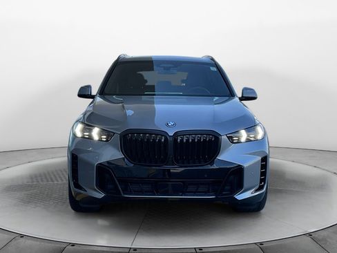 New 2026 BMW X5 xDrive50e w/ Executive Package image 2
