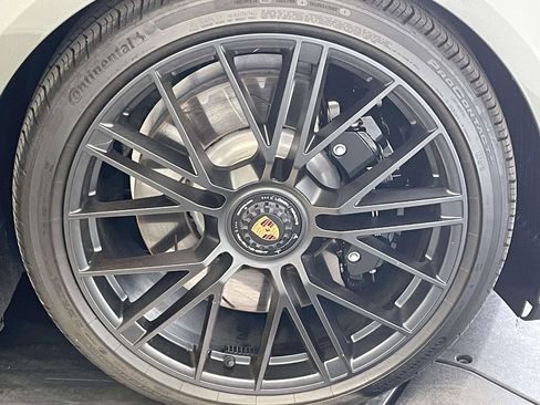 Used 2025 Porsche Panamera GTS image 14