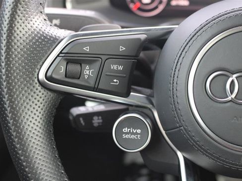 Used 2018 Audi R8 V10 w/ Carbon Exterior Package image 40