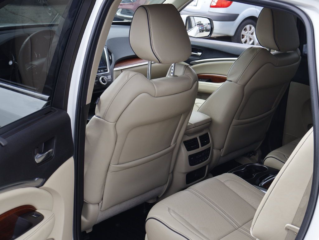 Used 2018 Acura MDX w/ Advance Package AWD/4WD image 15