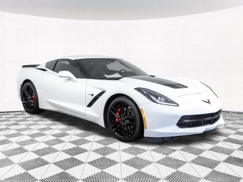 Used 2019 Chevrolet Corvette Stingray Coupe w/ Battery Protection Package RWD image 22