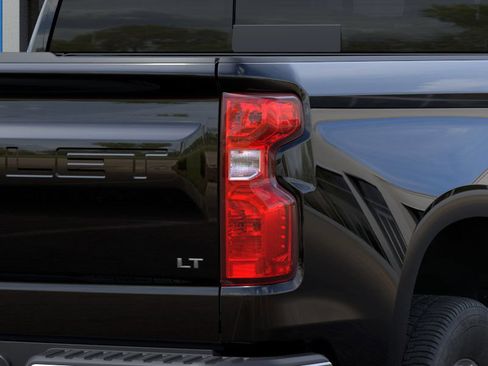 Used 2025 Chevrolet Silverado 1500 LT w/ Safety Package RWD image 58