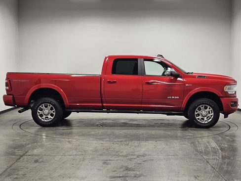Used 2019 RAM 2500 Laramie image 9