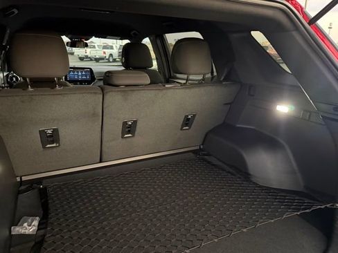 New 2026 Chevrolet Equinox LT image 15