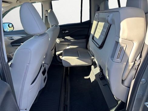 Used 2019 Honda Ridgeline RTL-T image 19