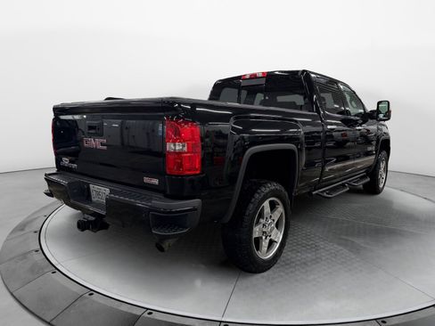 Used 2017 GMC Sierra 2500 SLT w/ All Terrain HD Package AWD/4WD image 5