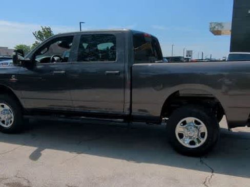 New 2026 RAM 2500 Tradesman AWD/4WD image 6