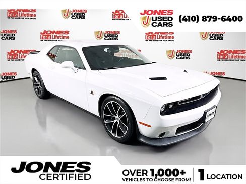 Used 2017 Dodge Challenger R/T Scat Pack image 1