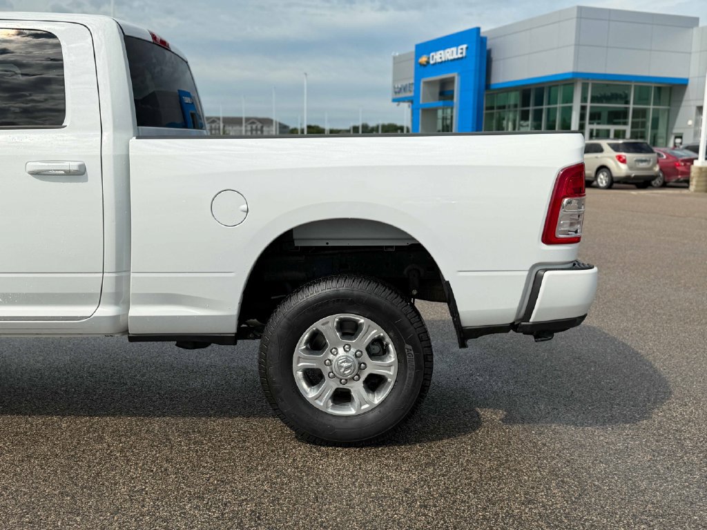 Used 2022 RAM 2500 Big Horn w/ Level 1 Equipment Group AWD/4WD image 13