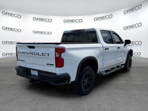 Used 2023 Chevrolet Silverado 1500 ZR2 w/ Technology Package AWD/4WD image 7