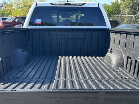 New 2026 Toyota Tundra SR image 13
