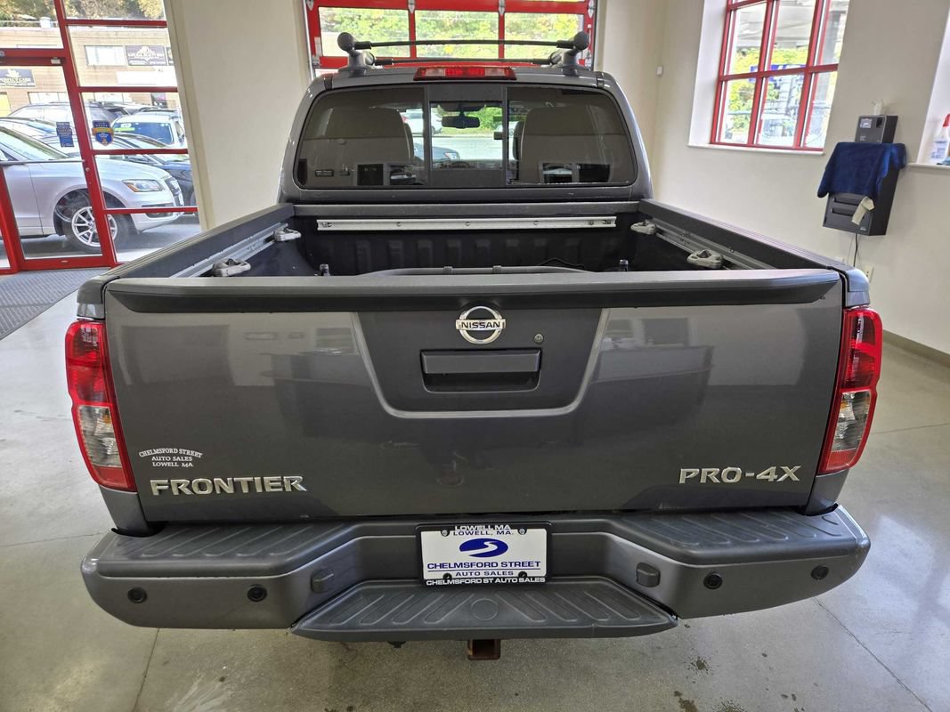 Used 2020 Nissan Frontier PRO-4X AWD/4WD image 6
