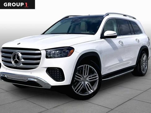Used 2024 Mercedes-Benz GLS 450 4MATIC image 1