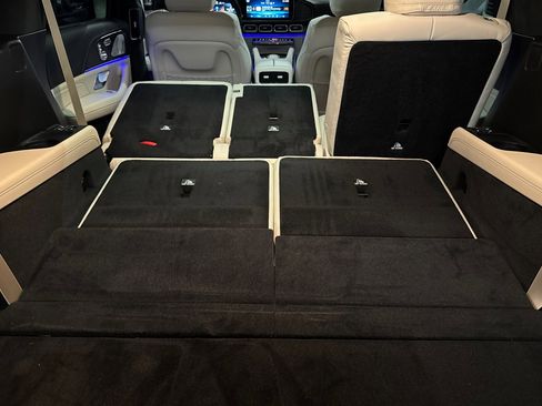 New 2026 Mercedes-Benz GLS 63 AMG 4MATIC image 29